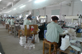 封口車(chē)間一角